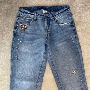 For The Republic skinny jeans with bedazzled pearls on the legs. Little stretch.